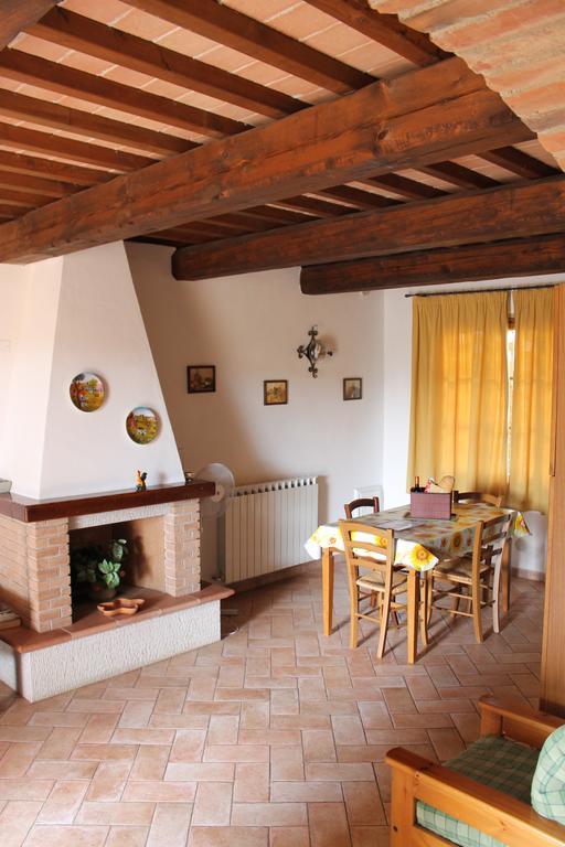 فيلا Il Borgo Di Montereggi Limite الغرفة الصورة